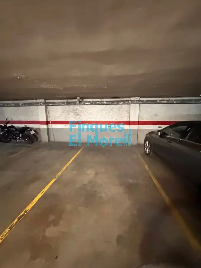 Parking of Garage for sale in Reus