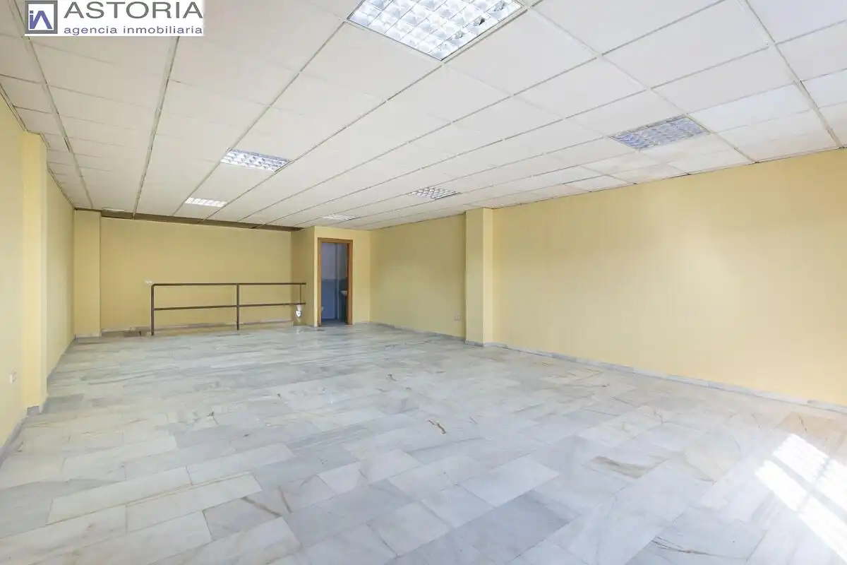 Nau industrial en venda a Avenida JUNCARIL, imagen 10