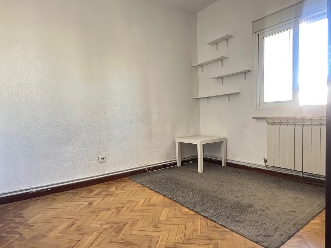 Sala d'estar de Pis en venda en  Madrid Capital amb Aire condicionat i Calefacció
