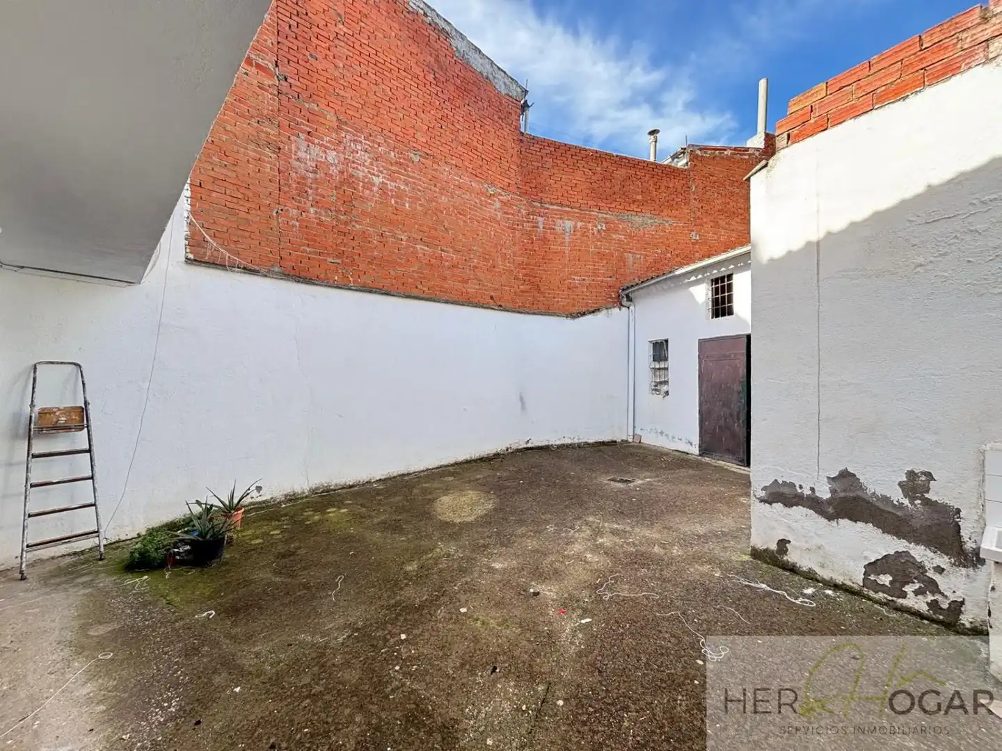 Vista exterior de Casa o chalet en venta en Navahermosa con Calefacción, Jardín privado y Terraza