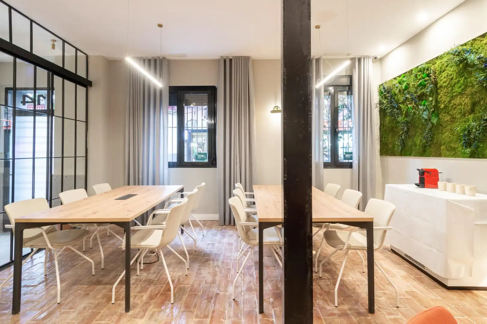 Dining room of Study for rent in Madrid  with Air Conditioner, Heating and Furnished