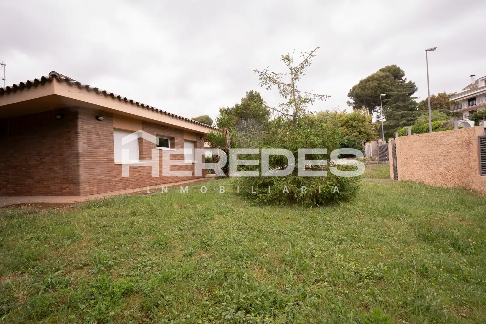 Jardín de Casa o chalet en venta en Sabadell con Aire acondicionado, Calefacción y Jardín privado