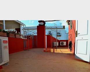 Vista exterior de Apartament en venda en San Fernando amb Traster