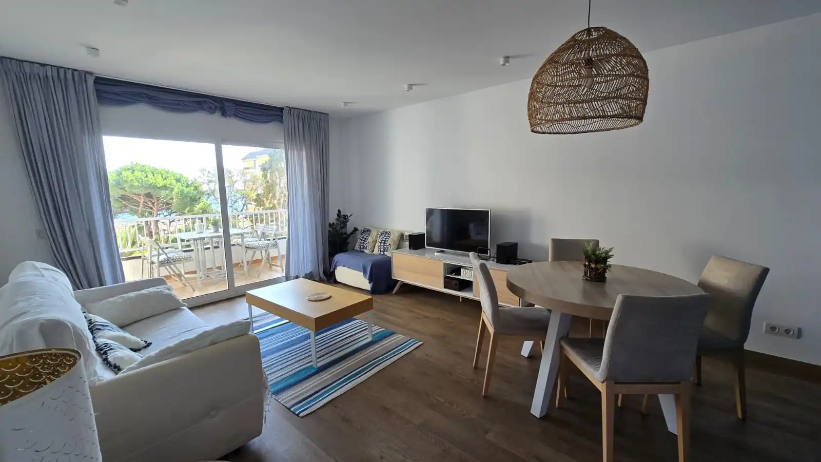 Apartment with terrace for sale in Carrer Joaquim Mir 7, imagen 2