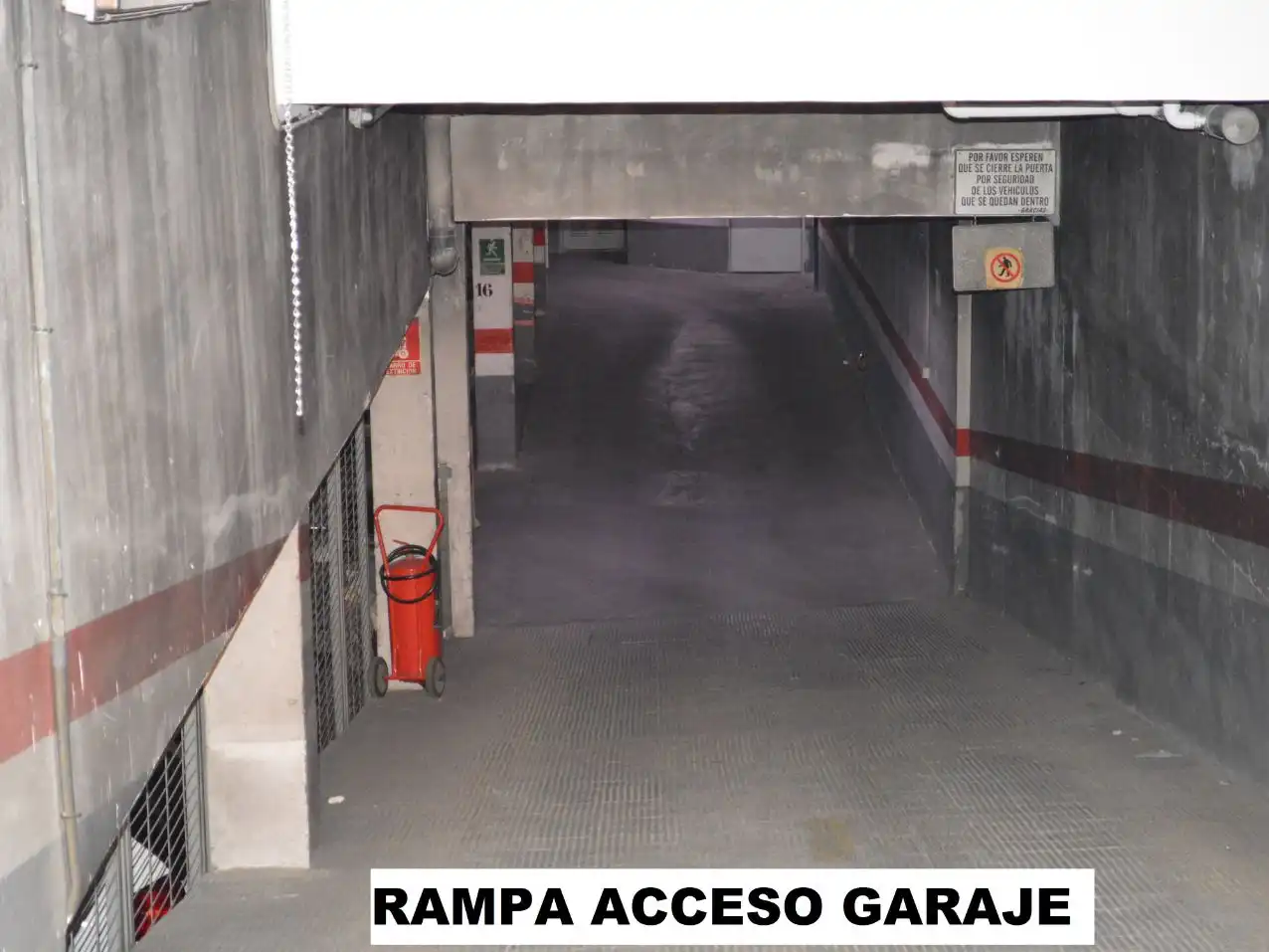 Garaje de alquiler en Valencia con Alarma