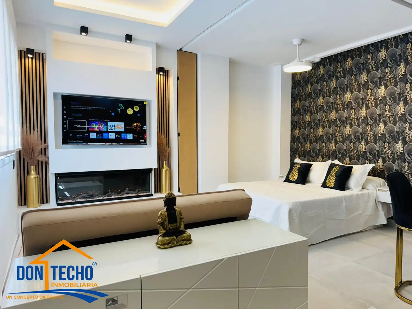 Living room of Lofts for sale in Málaga  with Air Conditioner, Heating and Furnished