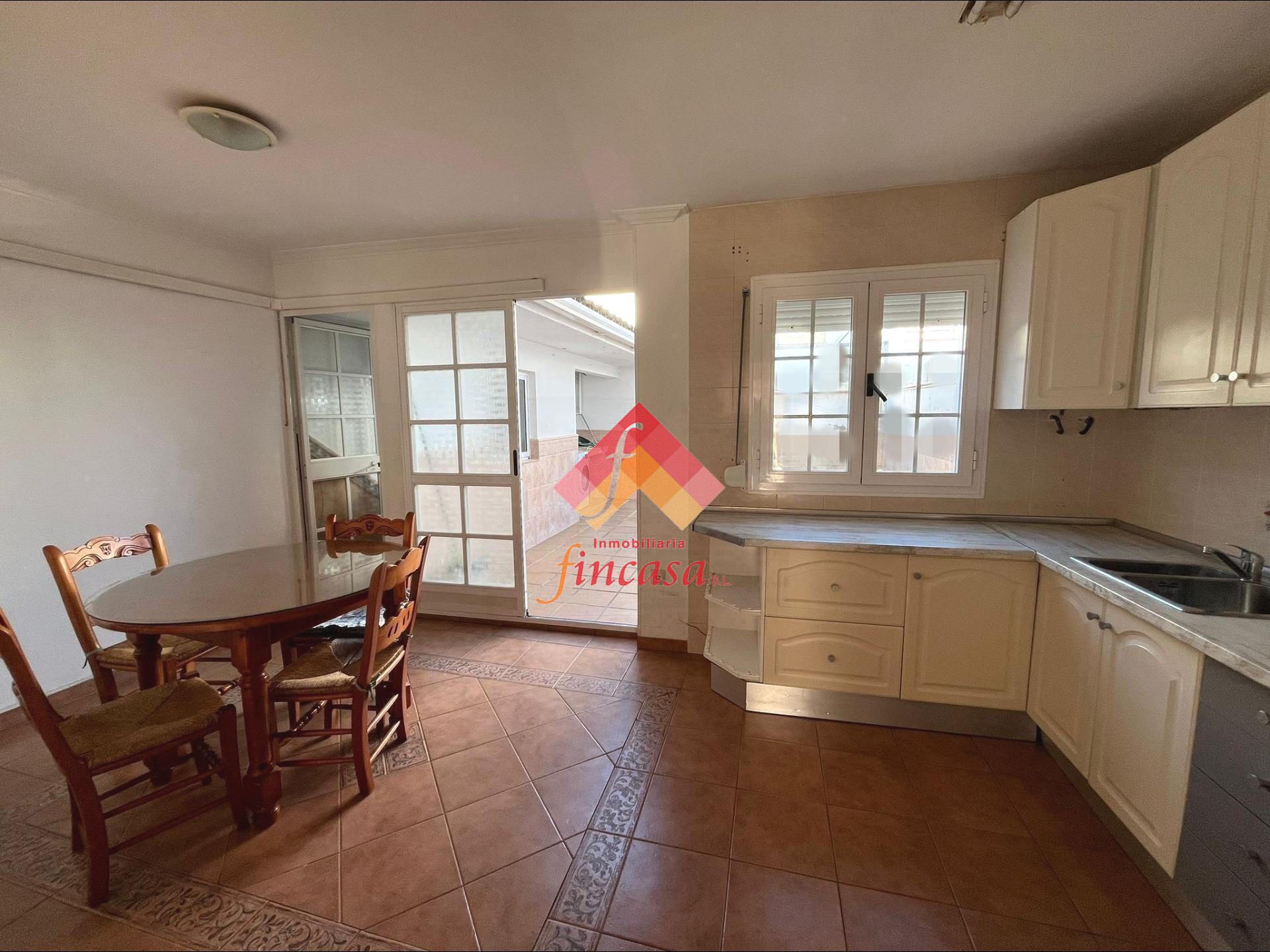 Kitchen of Houses for sale in Ronda  with Storage room