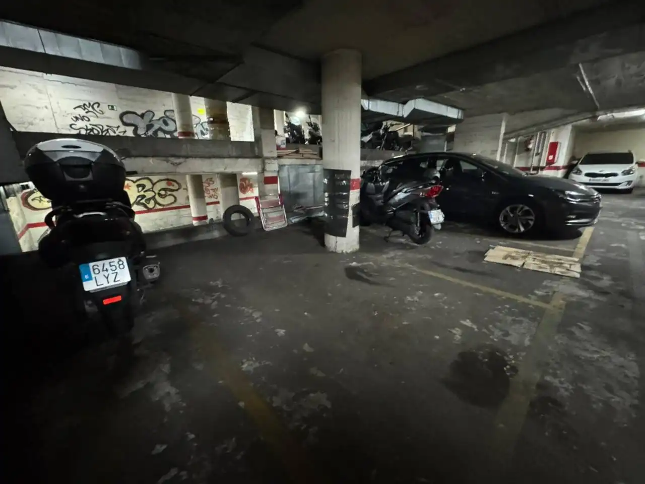 Parking de Garaje en venta en Barcelona con Alarma