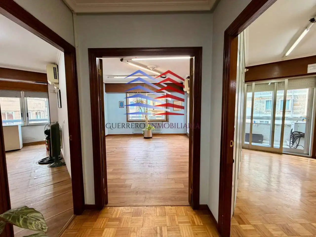 Piso en venta en Ourense Capital  con Calefacción, Trastero y Balcón