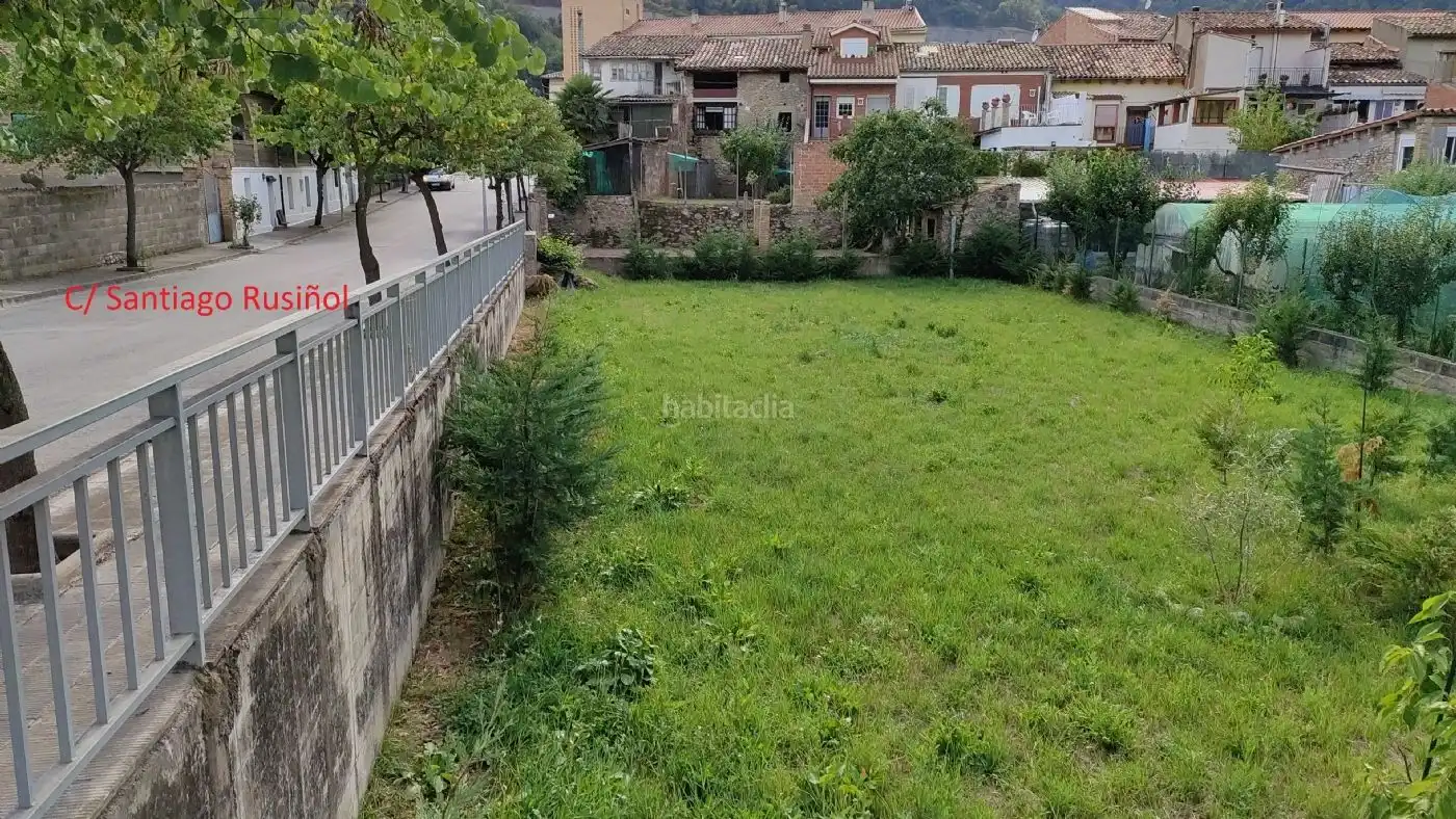 Terreno residencial en venta en Carrer de Santiago Rusiñol 2, imagen 2