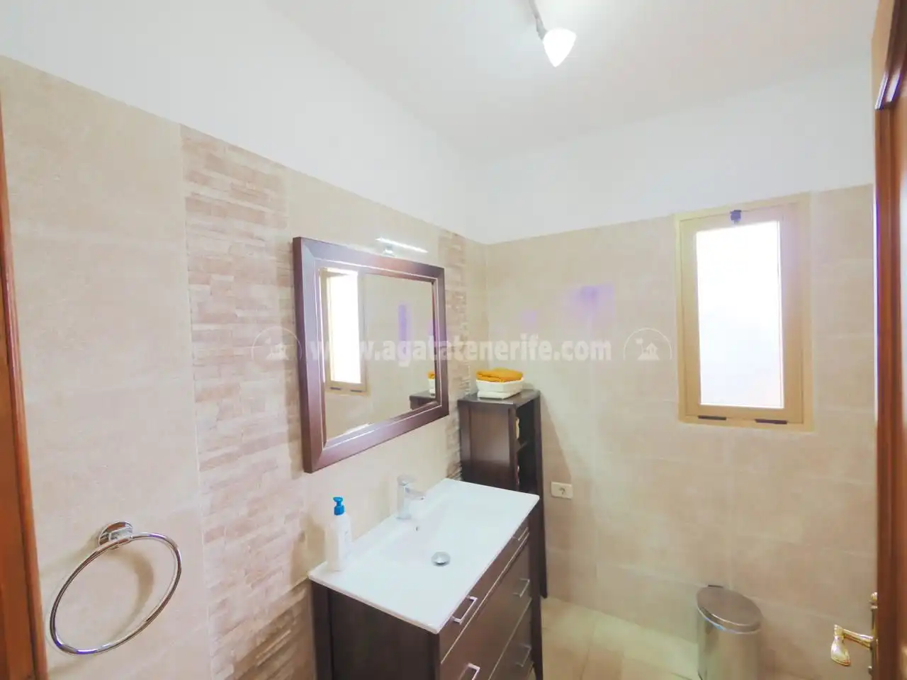 Country homes for sale in Casco Urbano