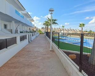 Terrassa de Casa adosada en venda en Torrevieja amb Aire condicionat, Jardí privat i Terrassa