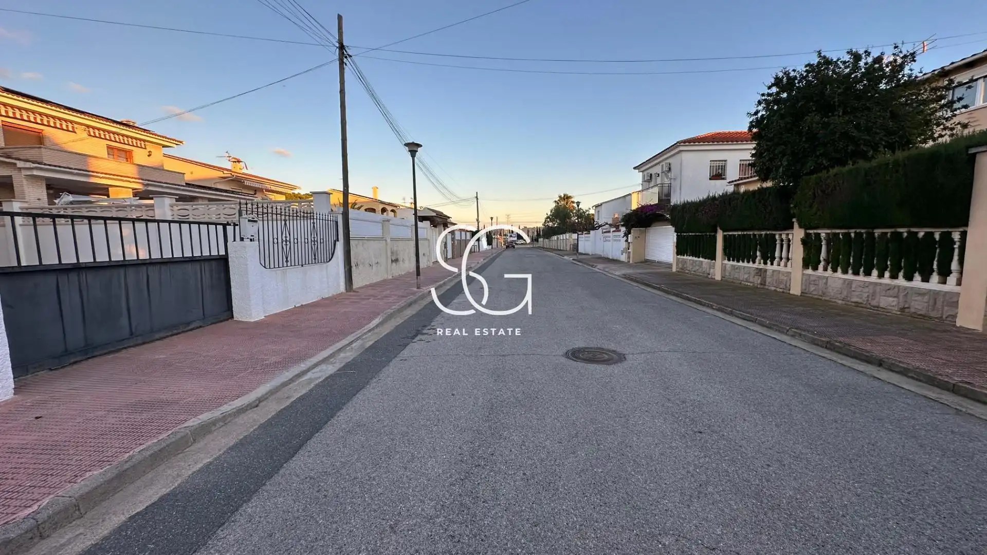 Vista exterior de Casa o chalet en venta en Creixell con Jardín privado, Terraza y Balcón