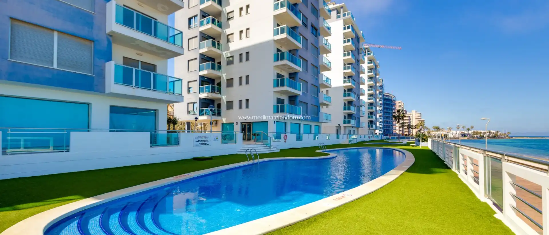Swimming pool of Duplexes for sale in La Manga del Mar Menor  with Air Conditioner, Heating and Private garden