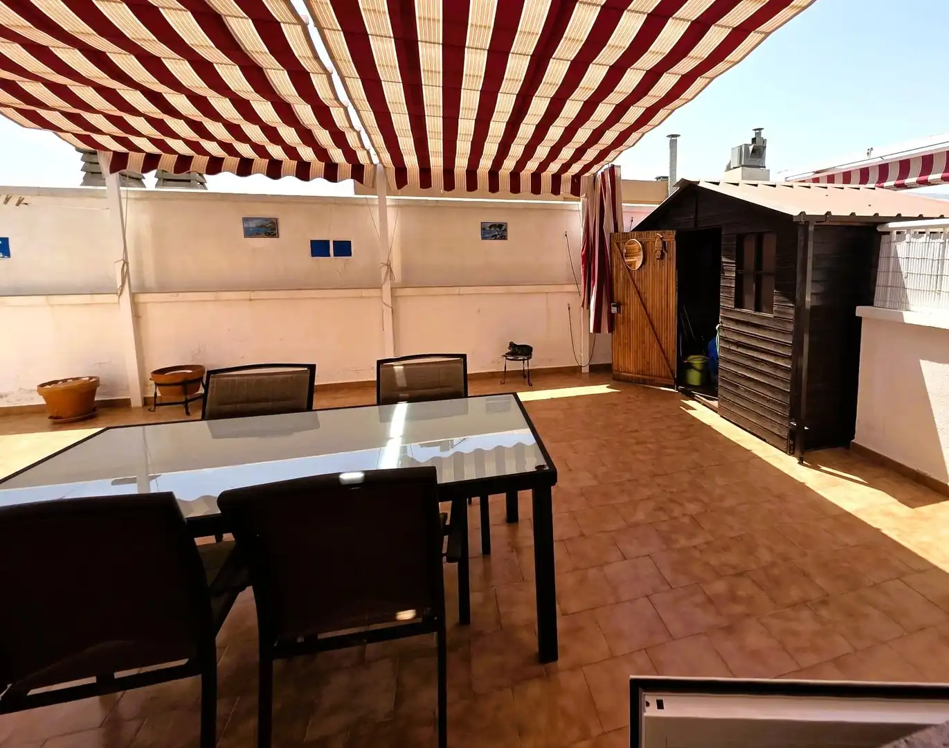Terrasse von Dachboden zum Verkauf in Santa Pola mit Klimaanlage, Terrasse und Abstellraum