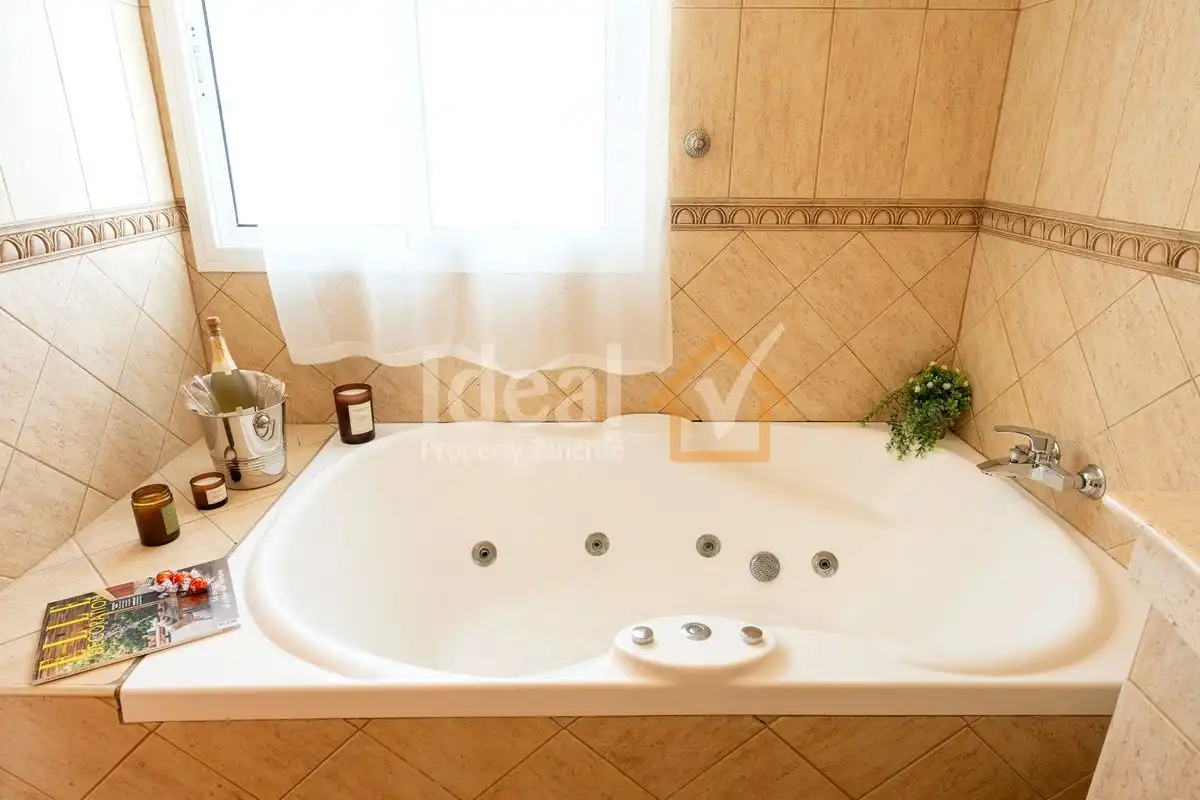 Detached house with pool for sale in Golf del Sur - Amarilla Golf, imagen 41