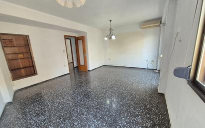 Living room of Flat for sale in  Valencia Capital  with Balcony