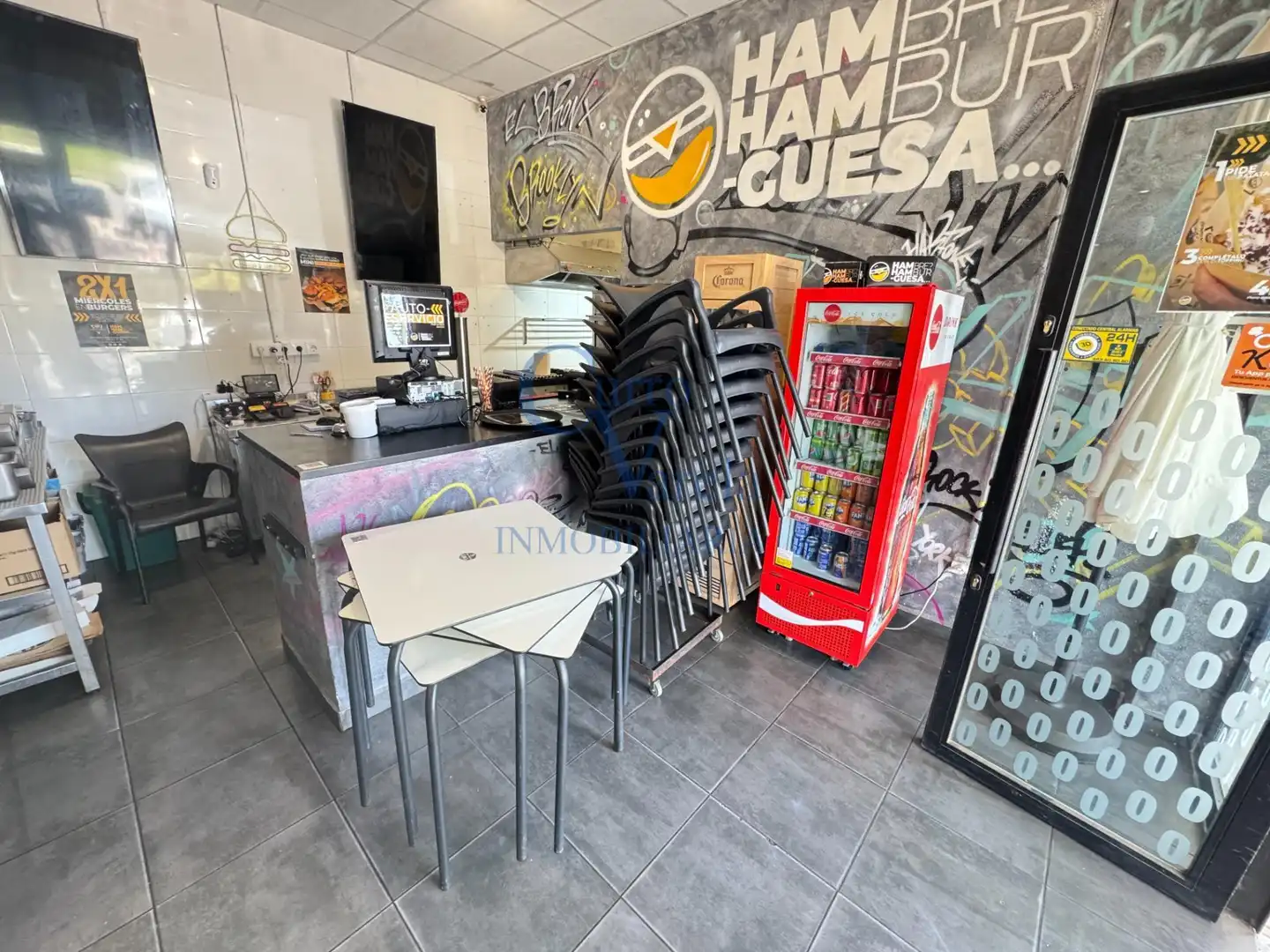 Commercial properties for rent in Dos Hermanas  with Air Conditioner