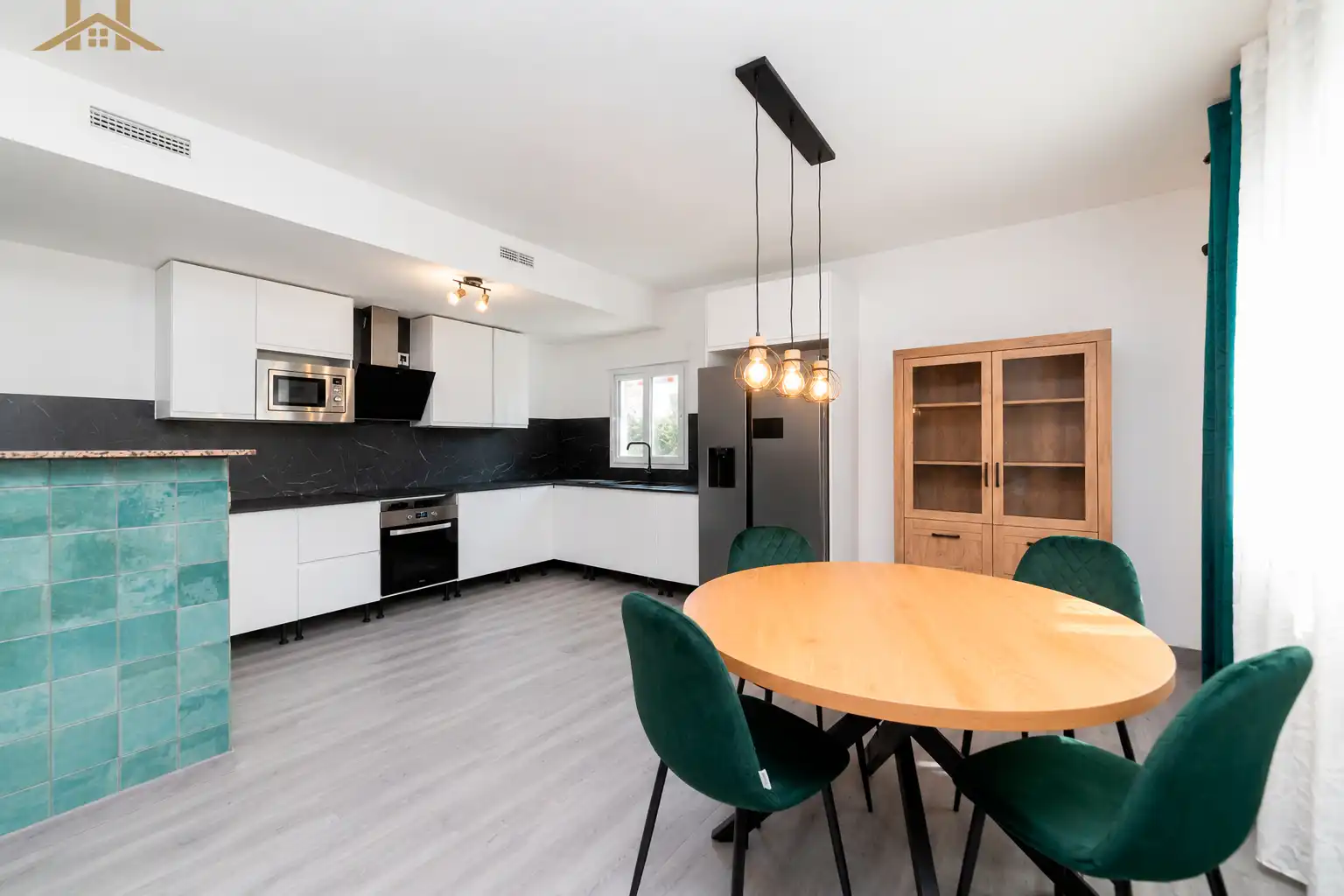 Küche von Haus oder Chalet zum Verkauf in Santa Cruz del Retamar mit Klimaanlage, Heizung und Privatgarten