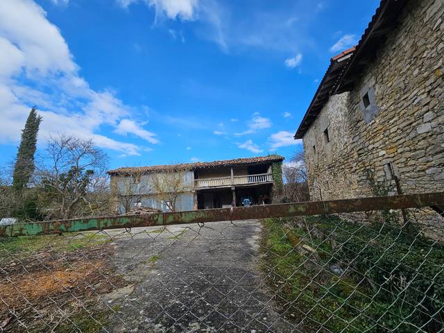 Casa-chalet en Venta en Aprikano Entitatea en Kuartango