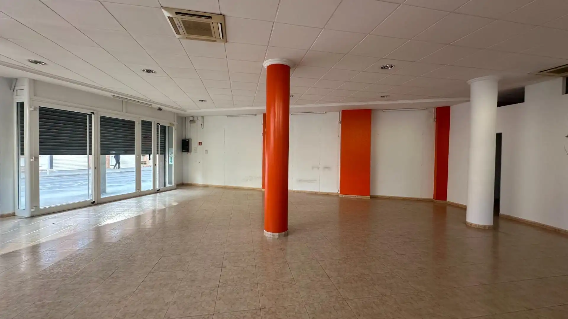 Gewerbefläche zum Verkauf in ANGELINES, imagen 8