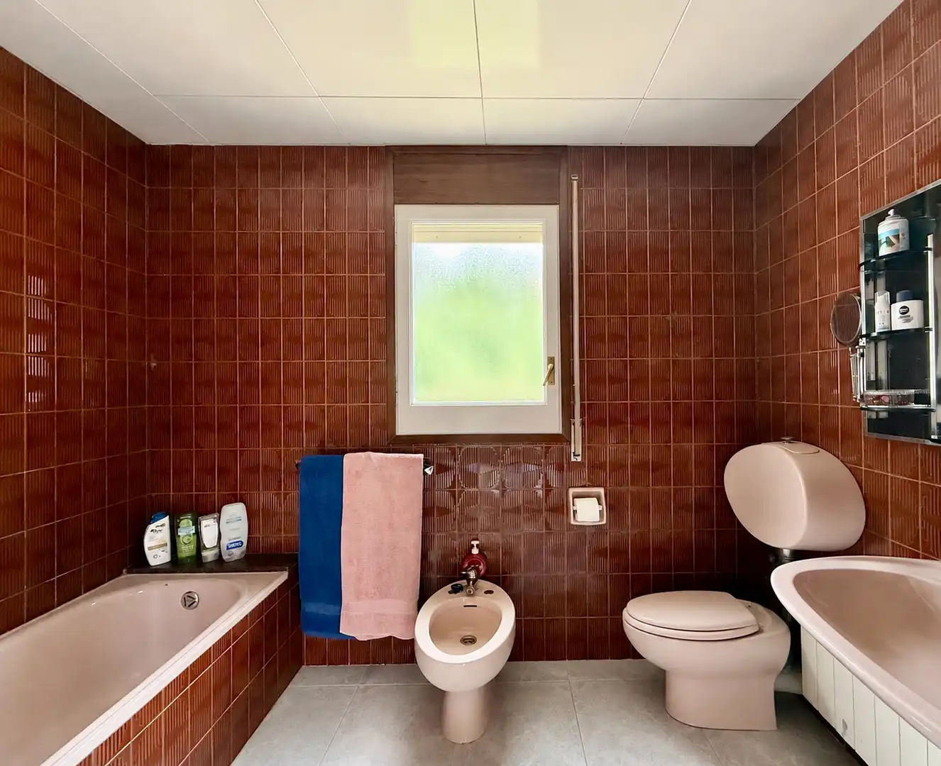 Bathroom of Houses for sale in Torrelles de Llobregat  with Heating, Private garden and Terrace