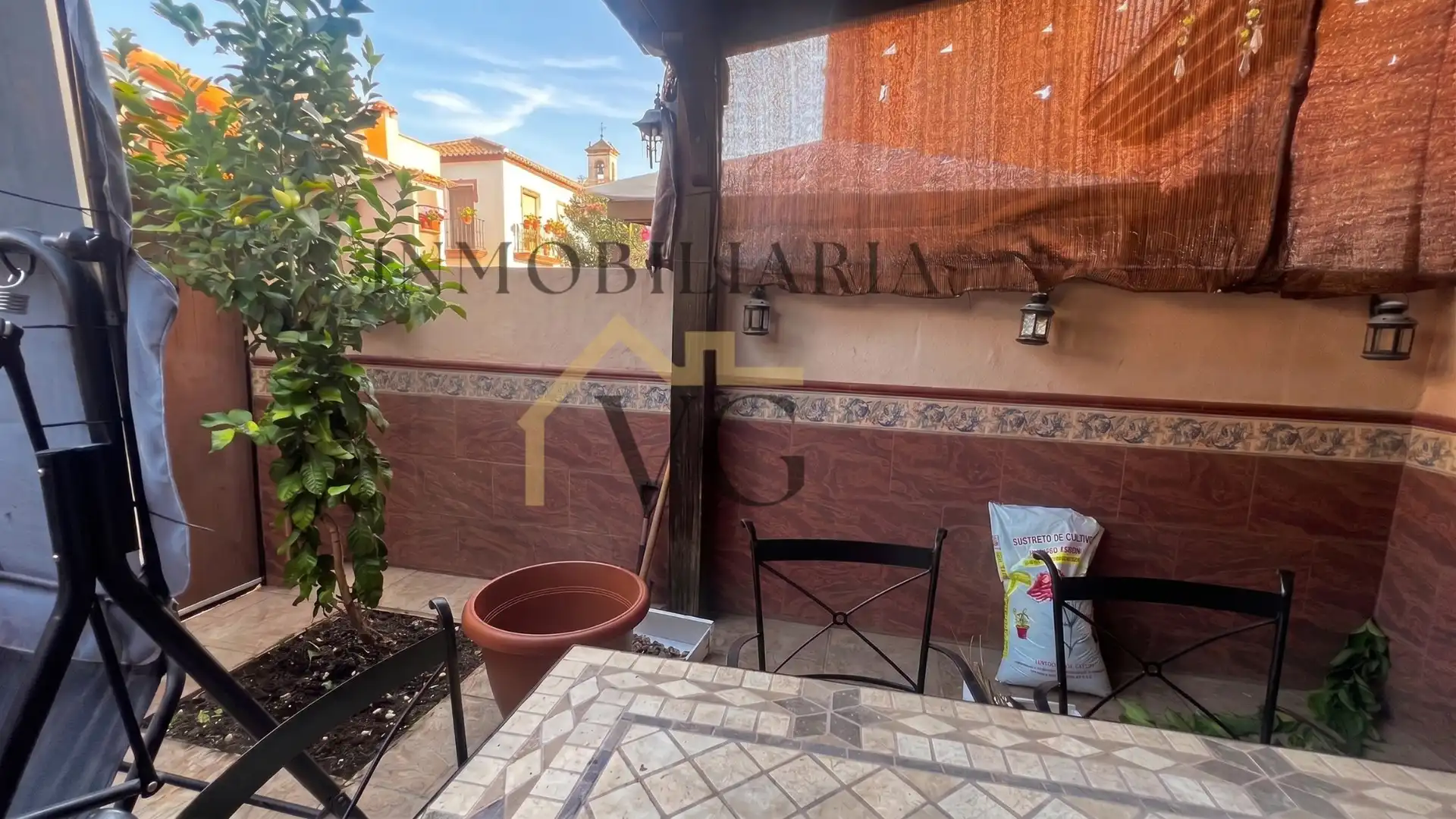 Terrassa de Casa adosada en venda en Guillena amb Calefacció, Terrassa i Traster
