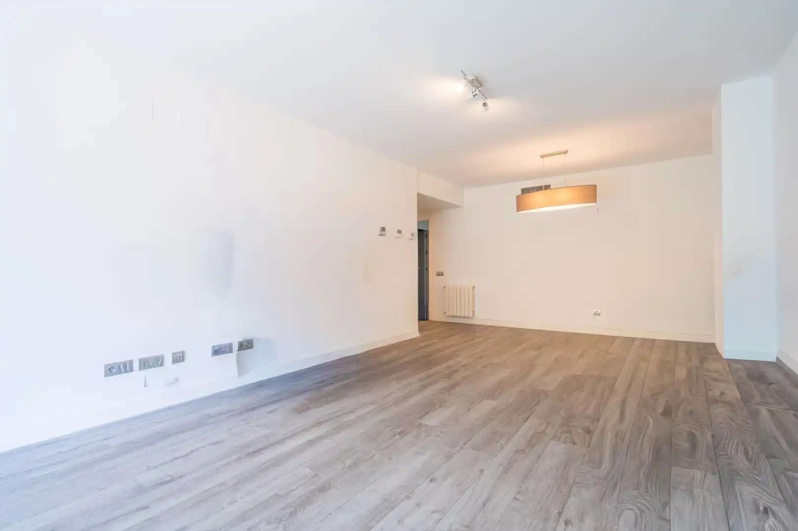 Piso en venta en Valencia con Aire acondicionado, Calefacción y Jardín privado