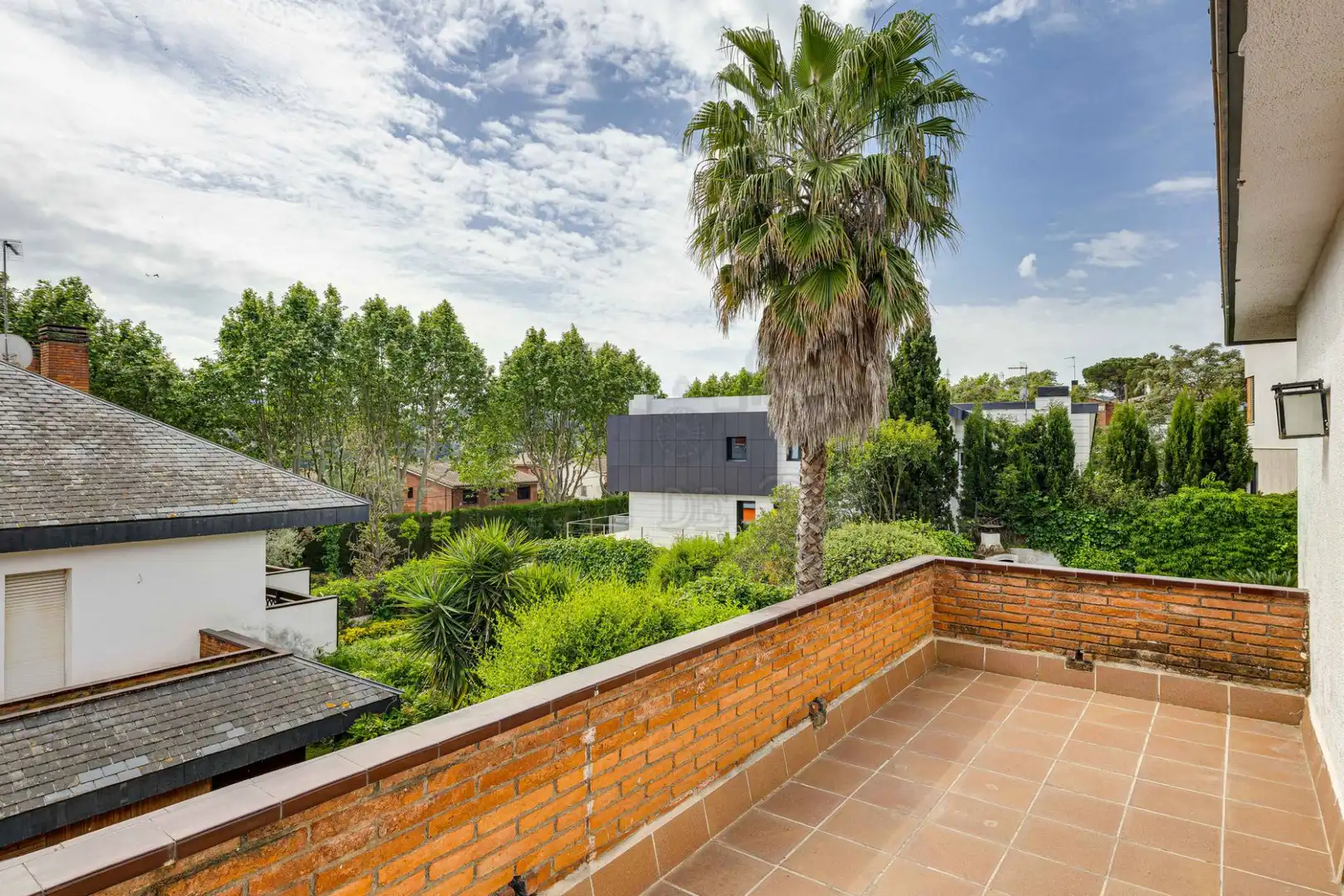 Terraza de Casa o chalet en venta en Sant Cugat del Vallès con Calefacción, Jardín privado y Parquet
