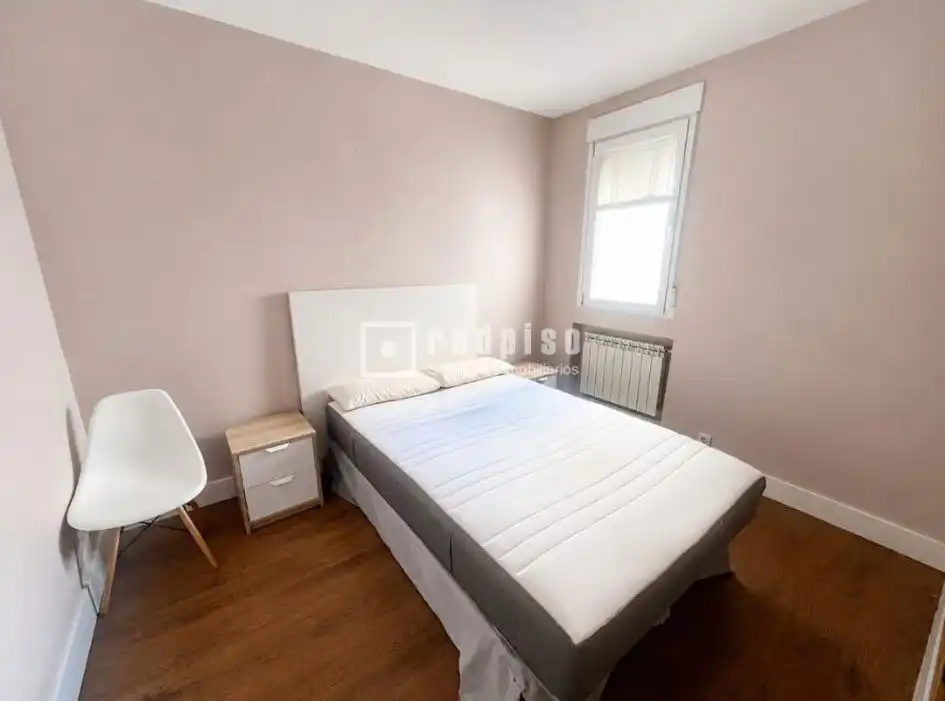 Habitación de Piso en venta en Madrid