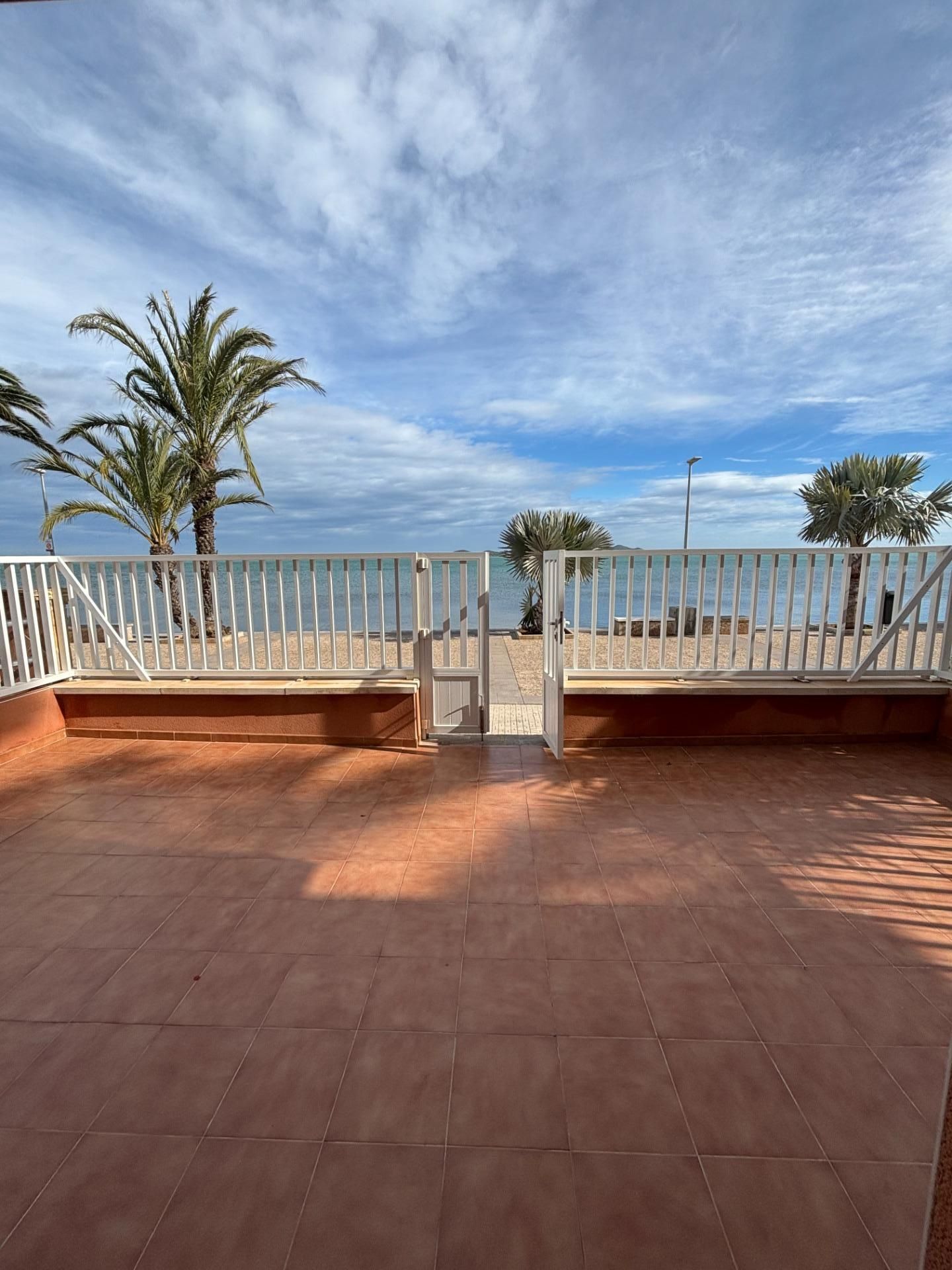 Terrasse von Wohnung zum Verkauf in Cartagena mit Klimaanlage, Privatgarten und Terrasse