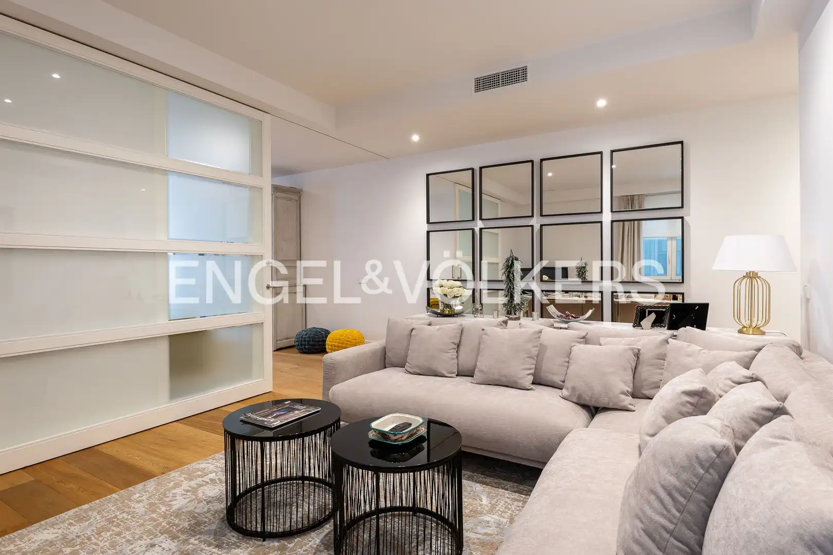 Sala de estar de Piso en venta en Madrid con Aire acondicionado, Calefacción y Parquet