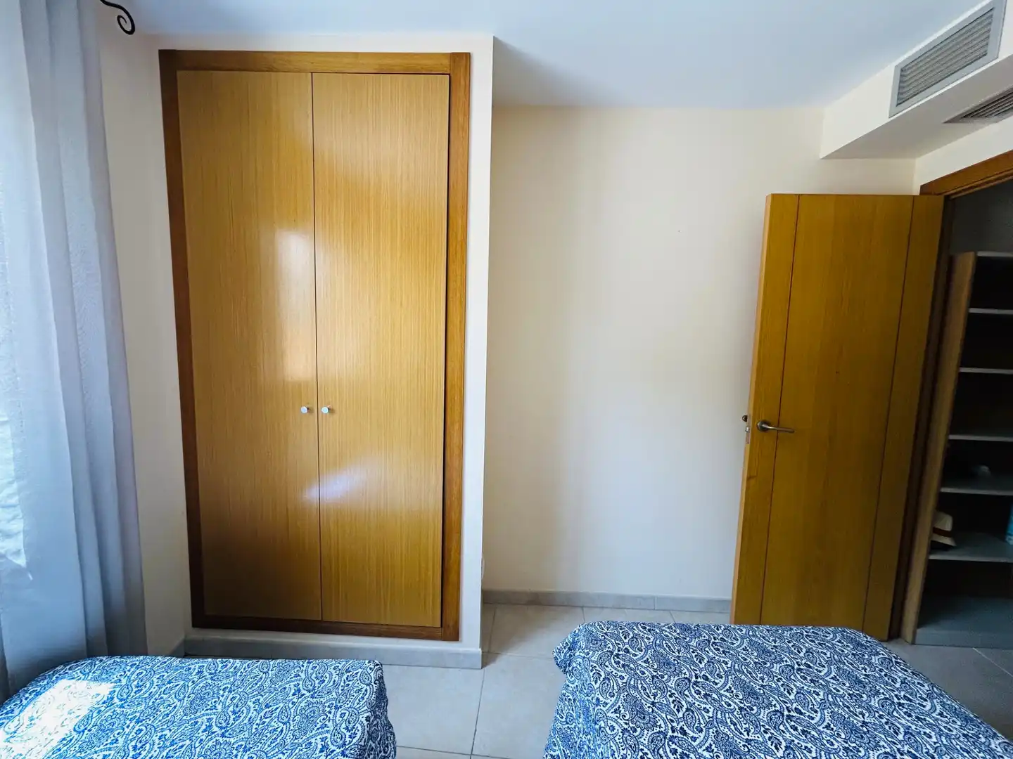 Habitación de Apartamento en venta en Dénia con Terraza, Amueblado y Horno