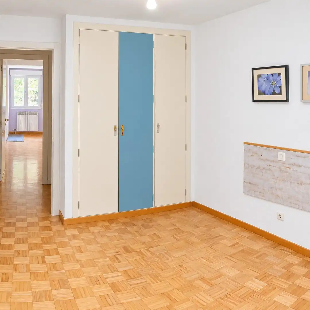 Habitación de Piso en venta en Madrid con Calefacción