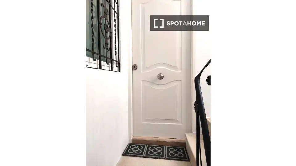 Piso con terraza en alquiler en Ciutat Vella, imagen 19