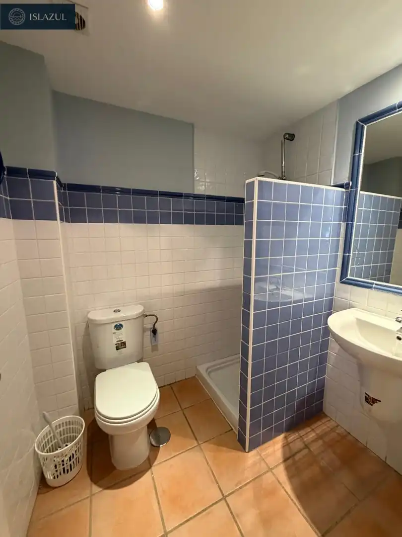 Bathroom of Attic for sale in Islantilla  with Air Conditioner, Heating and Terrace