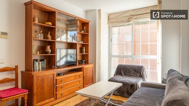 Piso en Alquiler en PAU de Carabanchel