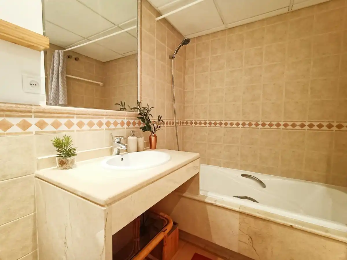 Piso con ascensor en venta en Milla de Oro, imagen 20
