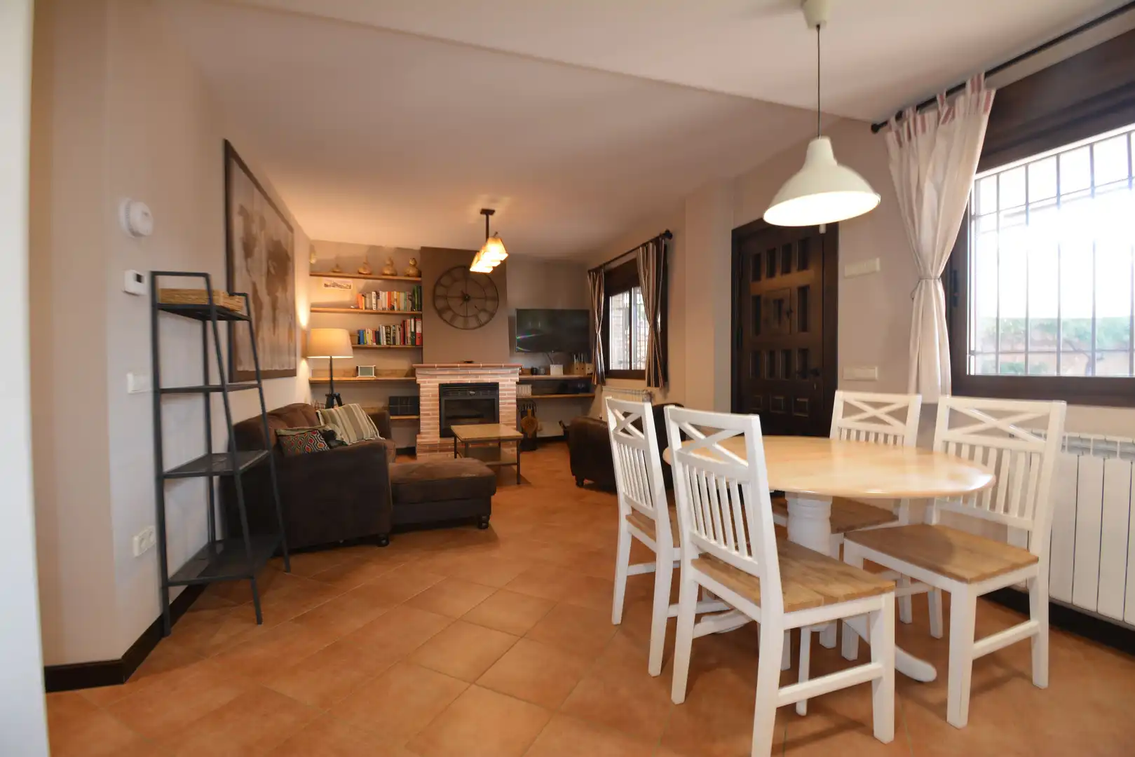 Esszimmer von Country house zum Verkauf in Robledillo de Mohernando mit Klimaanlage, Privatgarten und Terrasse