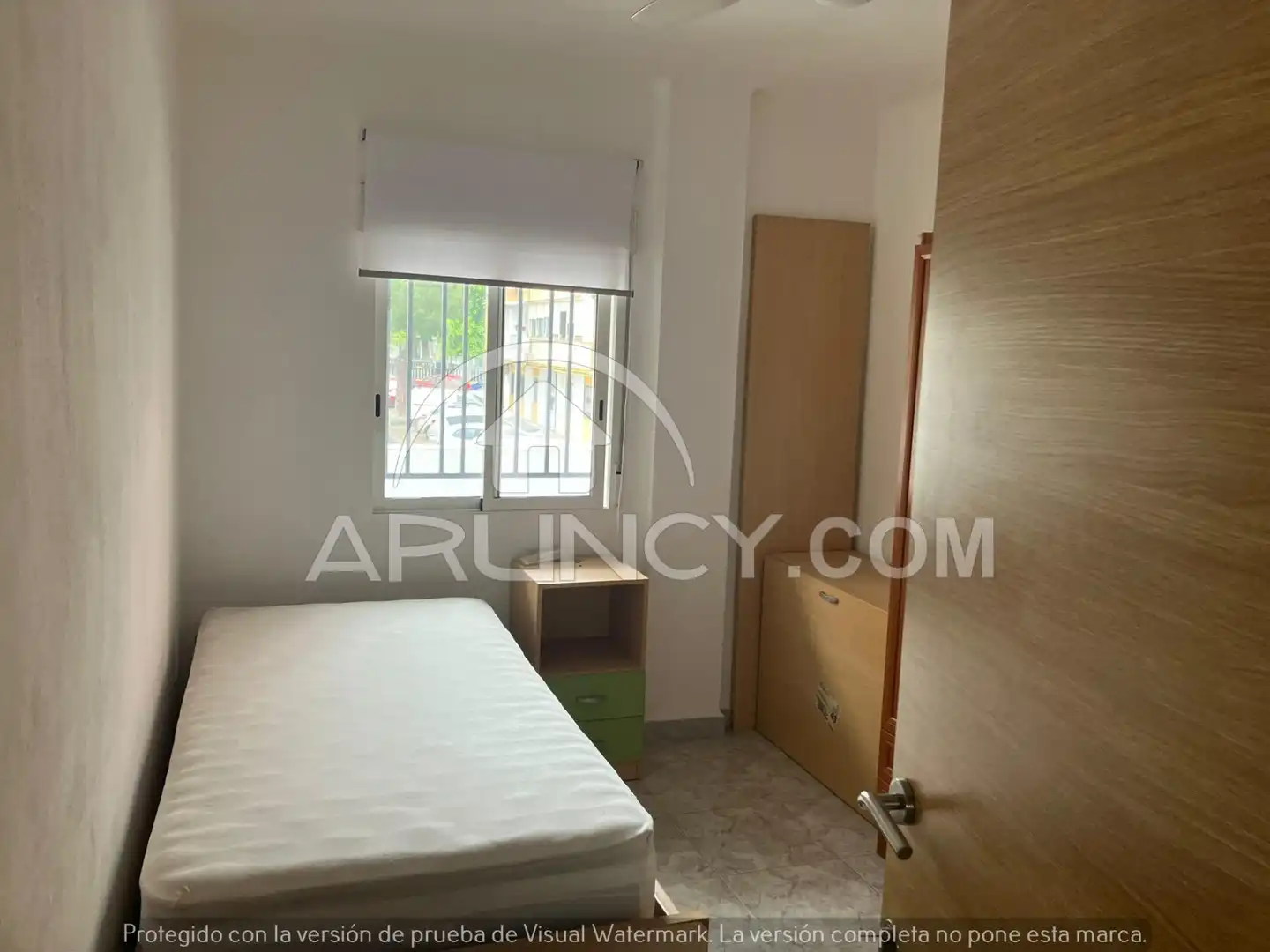 Habitación de Piso de alquiler en Alcalá de Guadaira con Aire acondicionado, Terraza y Amueblado