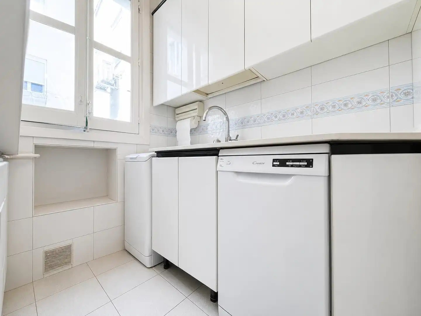Cocina de Piso en venta en Madrid con Aire acondicionado, Calefacción y Amueblado