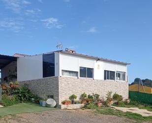 Vista exterior de Finca rústica en venda en Calañas amb Jardí privat, Terrassa i Piscina