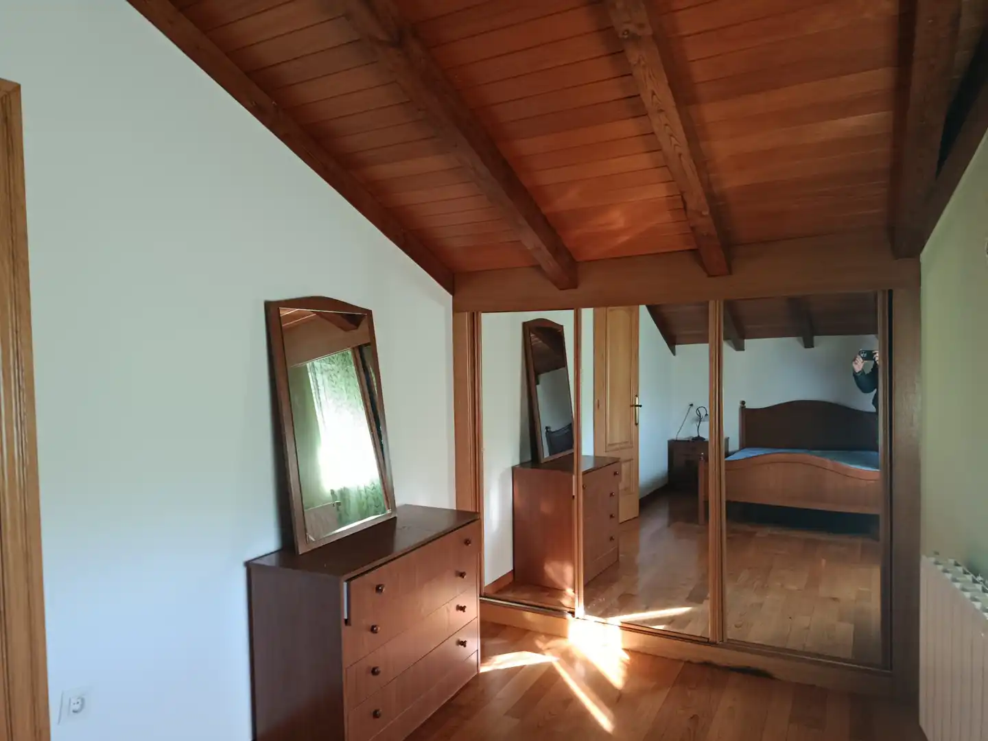 Dormitori de Casa o xalet en venda en Vegadeo amb Calefacció, Jardí privat i Parquet