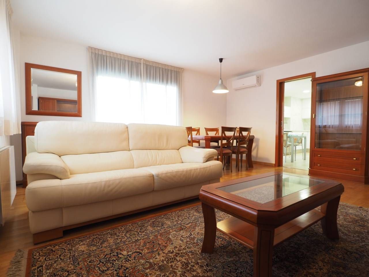 Sala d'estar de Pis en venda en Granollers amb Aire condicionat, Calefacció i Parquet