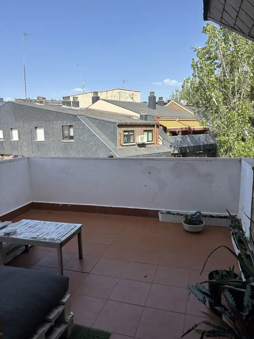 Balcony of Flat for share in Las Rozas de Madrid  with Parquet flooring, Swimming Pool and Furnished