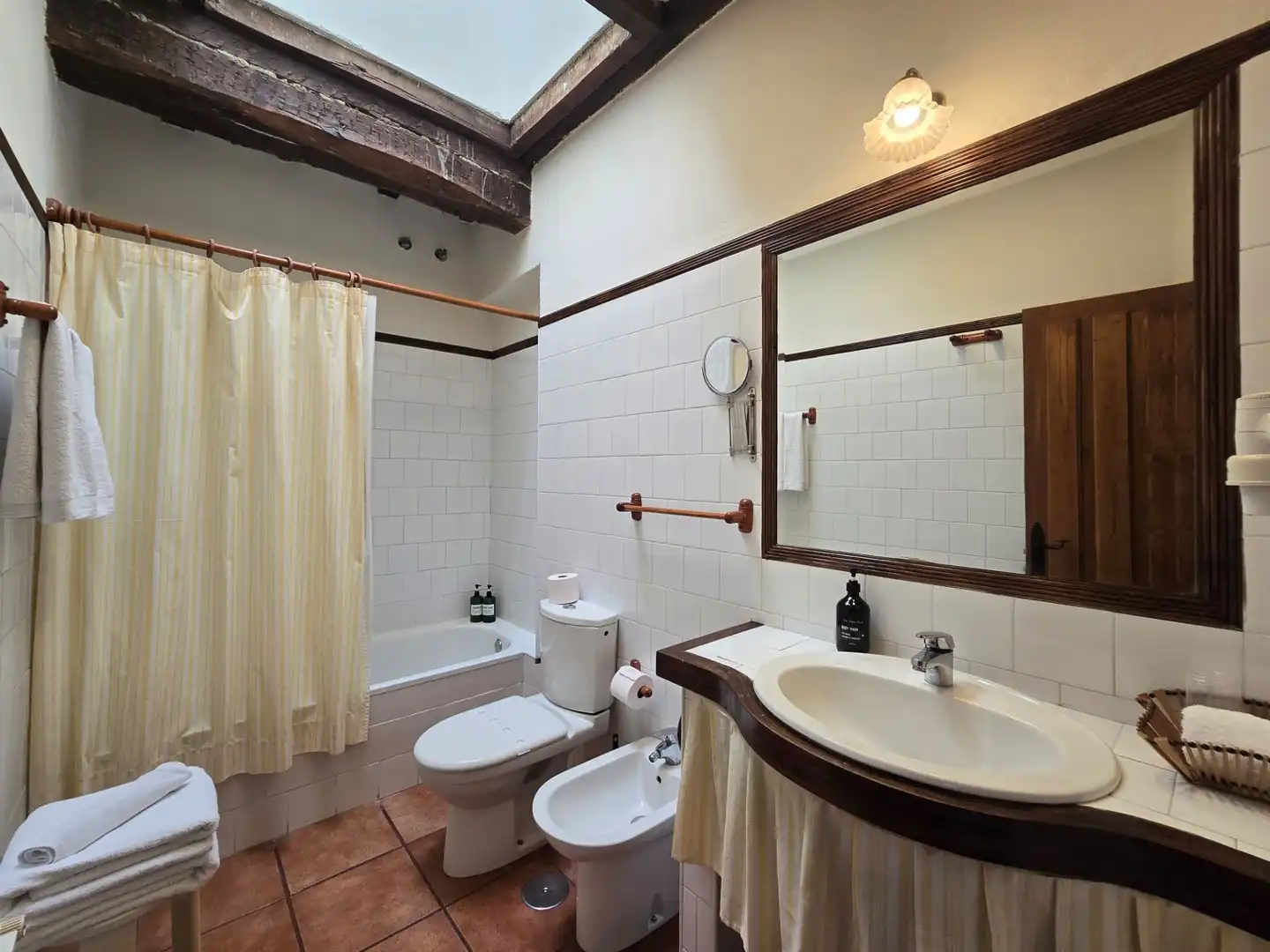 Bathroom of Houses for sale in Valdáliga  with Heating and Private garden