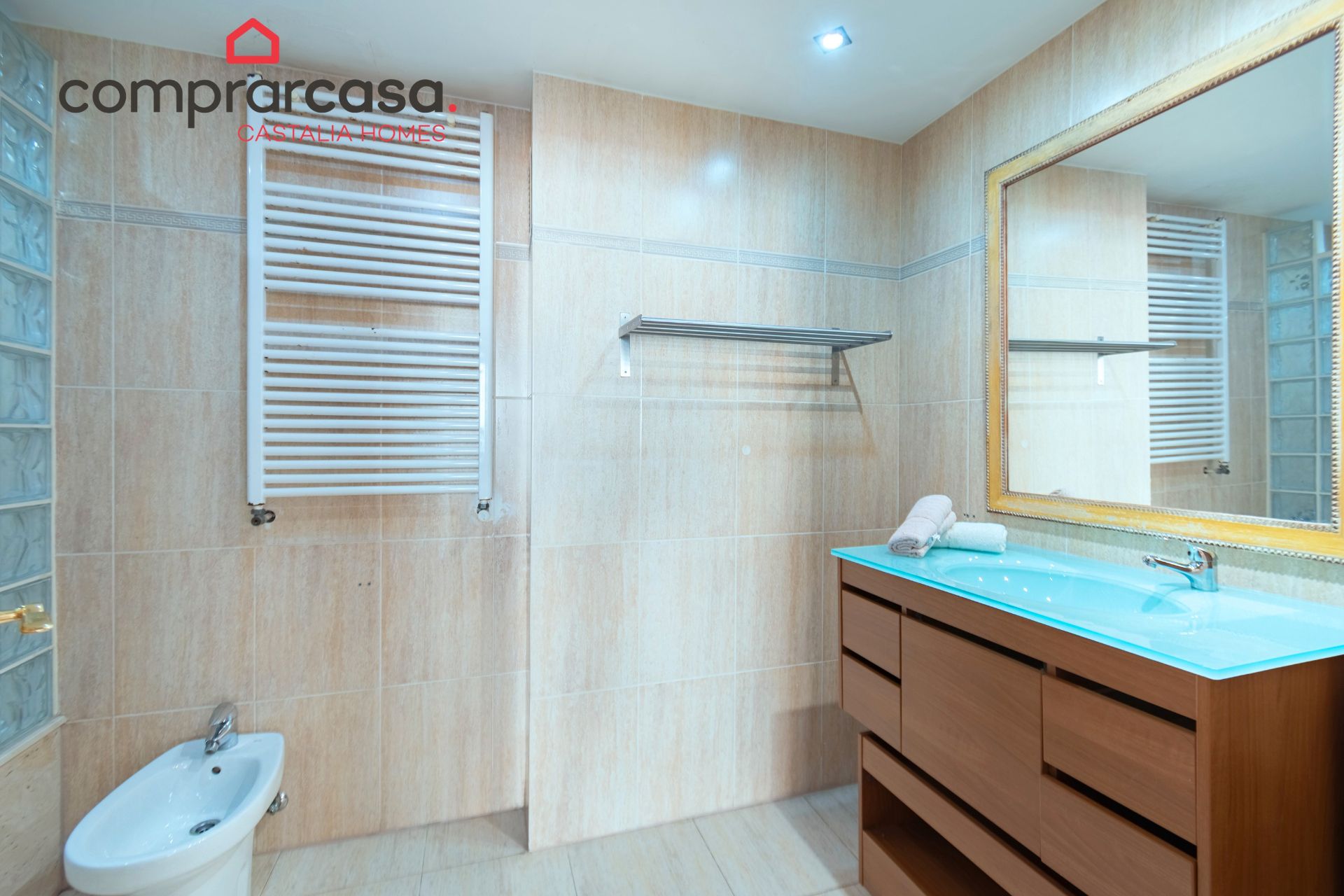 Bathroom of Flat for sale in Castellón de la Plana / Castelló de la Plana  with Heating and Storage room