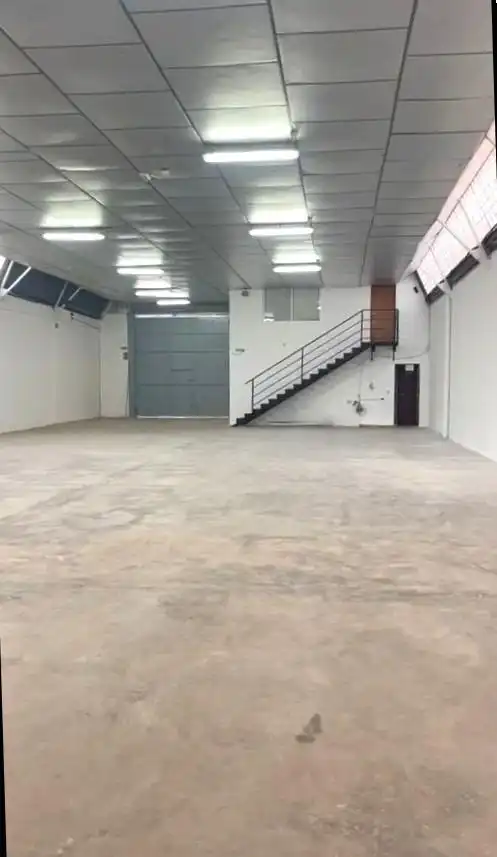 Fabrikhallen zum Verkauf in Murcia