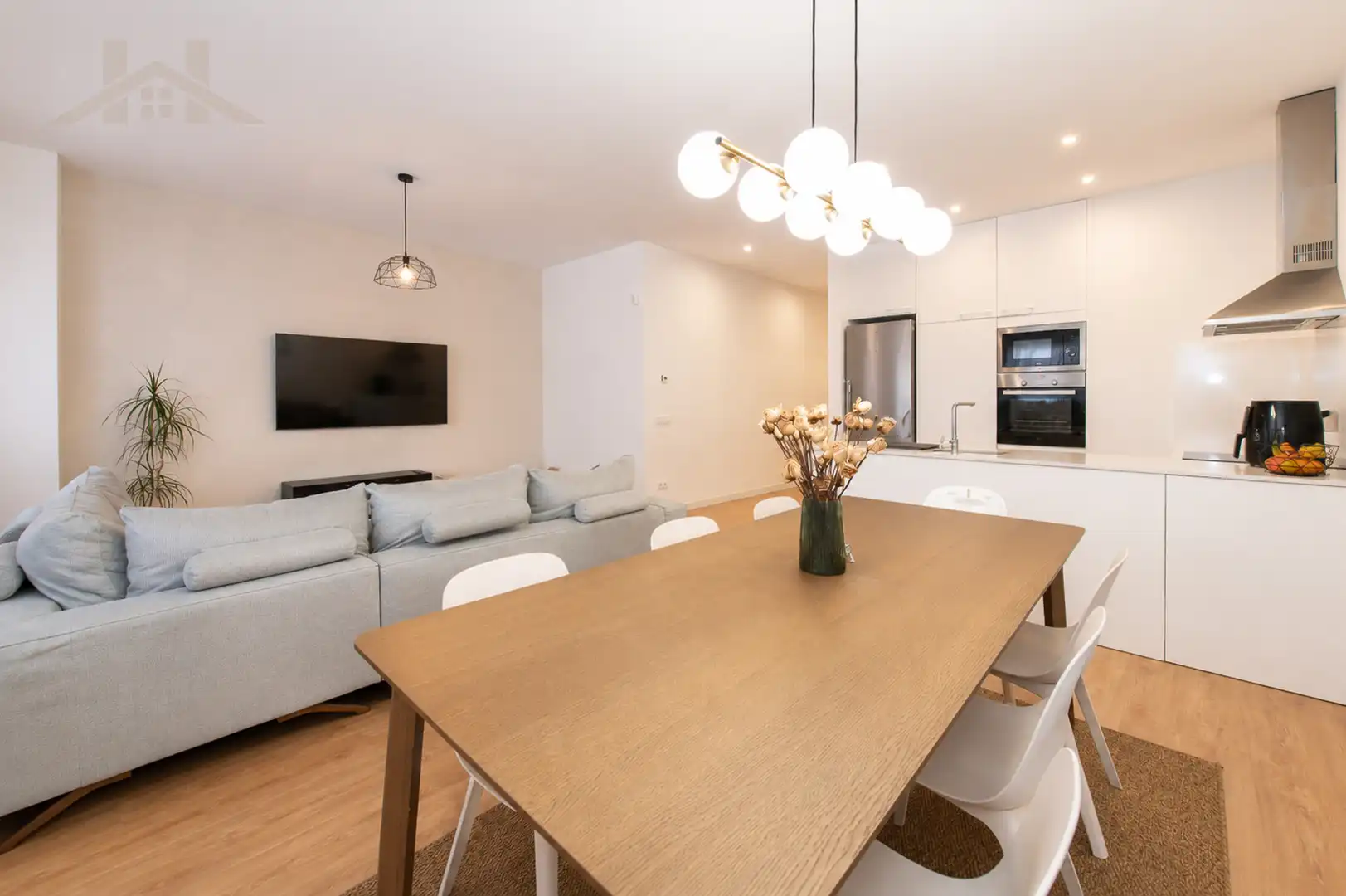 Wohnzimmer von Wohnung zum Verkauf in Tres Cantos mit Klimaanlage, Heizung und Möbliert