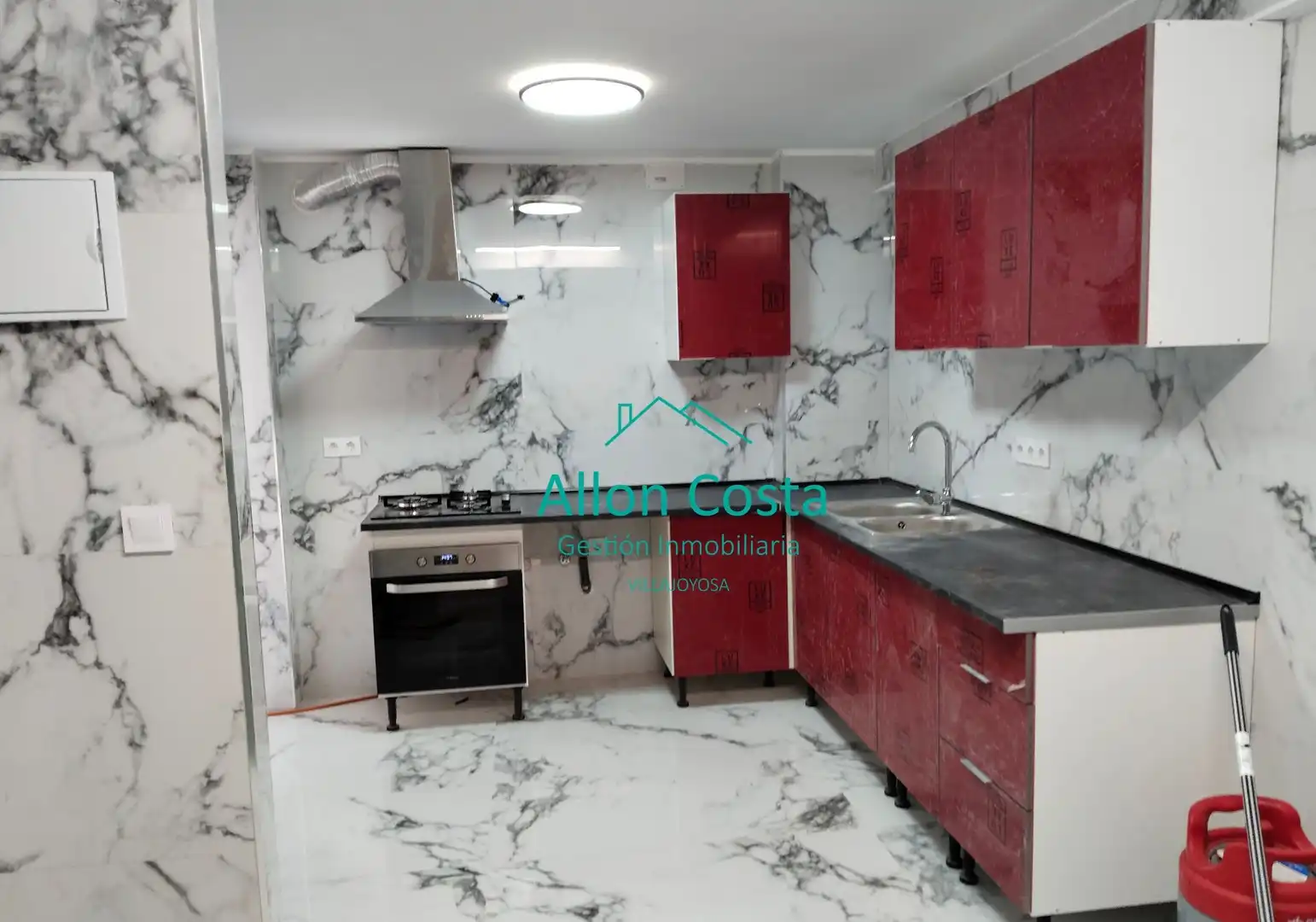 Flat with lift for sale in Centro Urbano